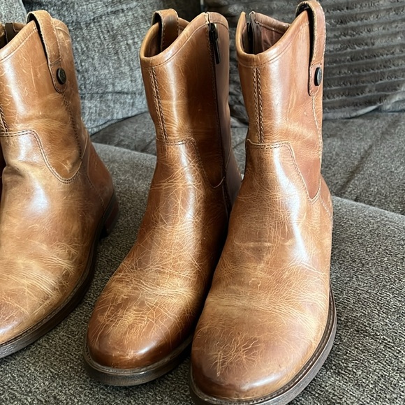 Vince Camuto Payatt Boots Size 8 M Warm Cognac Patina Round Toe - Picture 3 of 16